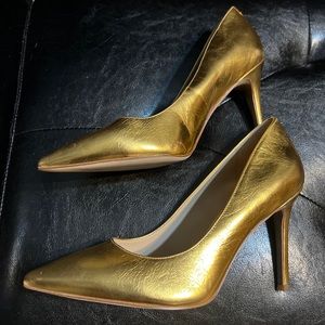 Sam Edelman metallic gold pumps size 6